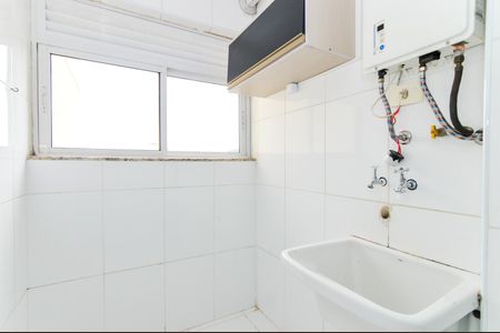 Apartamento para alugar com 64m², 3 quartos e 1 vagaÁrea de Serviço