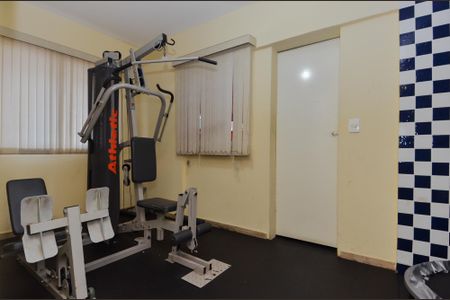 Apartamento para alugar com 64m², 3 quartos e 1 vaga Apartamento para alugar com 64m², 3 quartos e 1 vagaAcademia