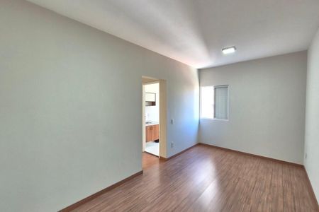 Apartamento para alugar com 34m², 1 quarto e sem vaga Apartamento para alugar com 34m², 1 quarto e sem vagaSala / Quarto