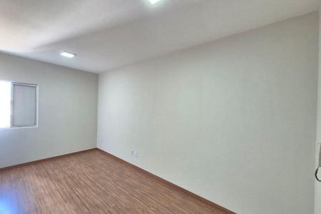 Apartamento para alugar com 34m², 1 quarto e sem vagaSala / Quarto 