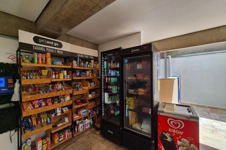 Apartamento para alugar com 34m², 1 quarto e sem vaga Apartamento para alugar com 34m², 1 quarto e sem vagaÁrea comum - Mercado