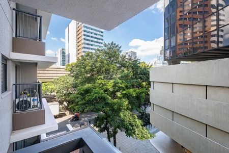 Sala/Cozinha - Vista de apartamento para alugar com 1 quarto, 28m² em Pinheiros, São Paulo