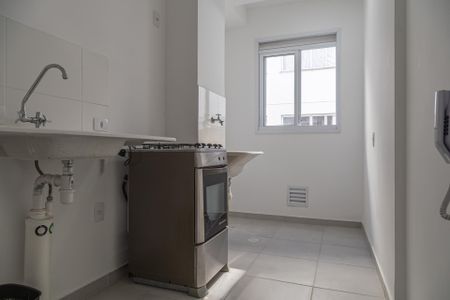 Cozinha de kitnet/studio para alugar com 1 quarto, 26m² em Jardim Helena, São Paulo