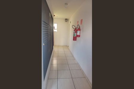 Área externa de apartamento à venda com 2 quartos, 49m² em Metalúrgicos, Osasco