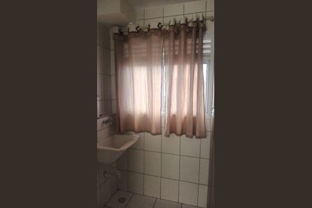 Área de serviço de apartamento à venda com 2 quartos, 49m² em Metalúrgicos, Osasco