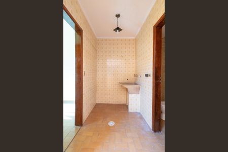 Casa para alugar com 165m², 3 quartos e 2 vagasÁrea de Serviço