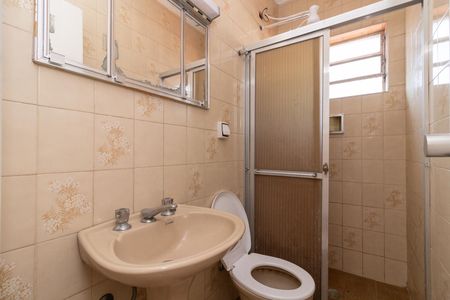 Casa para alugar com 165m², 3 quartos e 2 vagasBanheiro 1 - da Suíte