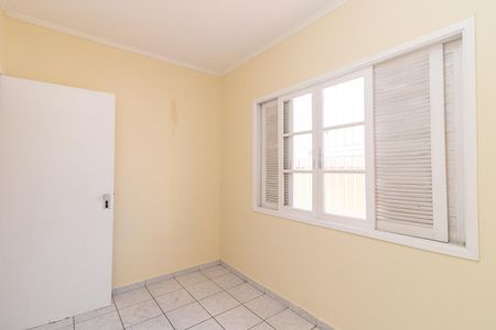 Casa para alugar com 165m², 3 quartos e 2 vagasQuarto 2