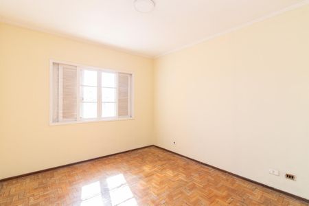 Casa para alugar com 165m², 3 quartos e 2 vagasQuarto 2