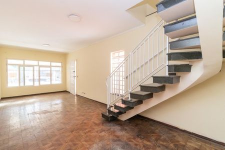 Casa para alugar com 165m², 3 quartos e 2 vagasSala