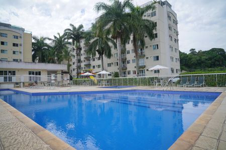 Apartamento à venda com 124m², 2 quartos e 2 vagasÁrea comum - Piscina