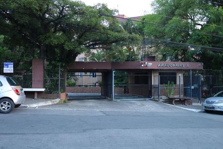 Apartamento à venda com 70m², 3 quartos e 1 vagaFachada do condomínio - Placa instalada na grade da fachada do condomínio - Código da placa: WYNY-1100