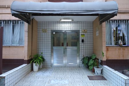 Apartamento à venda com 70m², 3 quartos e 1 vagaÁrea comum - Entrada do prédio