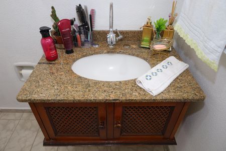 Apartamento à venda com 70m², 3 quartos e 1 vagaBanheiro 2