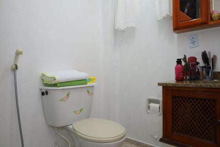 Apartamento à venda com 70m², 3 quartos e 1 vagaBanheiro 2