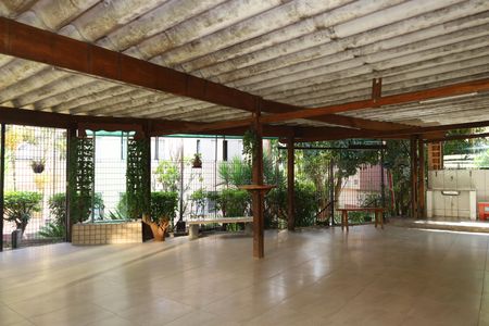 Apartamento à venda com 70m², 3 quartos e 1 vagaÁrea comum - Salão de festas - Churrasqueira
