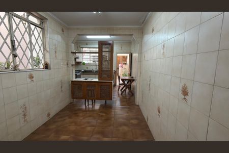 Casa à venda com 198m², 3 quartos e 2 vagasCozinha