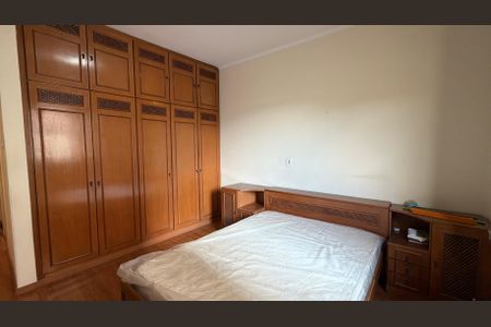 Casa à venda com 198m², 3 quartos e 2 vagasSuite