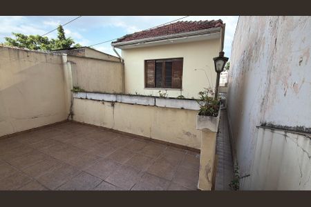 Casa à venda com 198m², 3 quartos e 2 vagasQuintal
