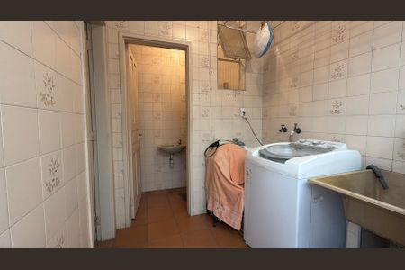 Casa à venda com 198m², 3 quartos e 2 vagasÁrea de Serviço