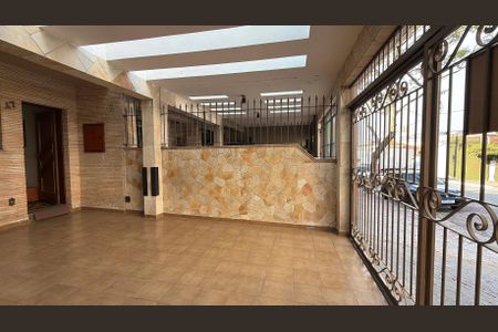 Casa à venda com 198m², 3 quartos e 2 vagasGaragem