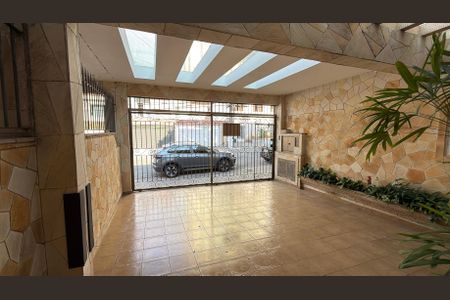Casa à venda com 198m², 3 quartos e 2 vagasGaragem