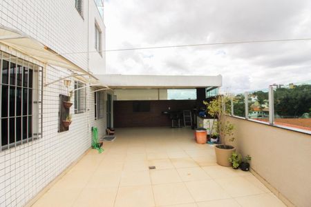 Apartamento à venda com 212m², 3 quartos e 2 vagasÁrea Privativa 