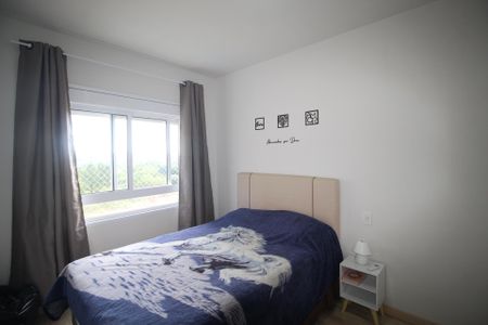 Quarto 1 de apartamento para alugar com 2 quartos, 63m² em Parque Santa Fé, Porto Alegre