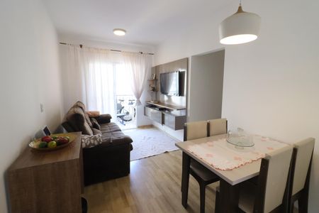 Sala de apartamento à venda com 3 quartos, 65m² em Umuarama, Osasco