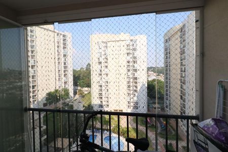 Sala de apartamento à venda com 3 quartos, 65m² em Umuarama, Osasco