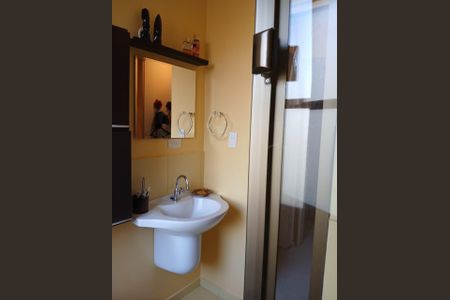 Banheiro de apartamento para alugar com 3 quartos, 110m² em Vila Uberabinha, São Paulo