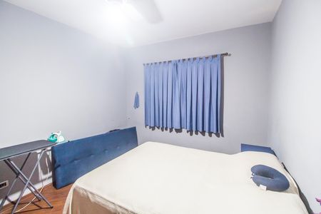 Casa de condomínio à venda com 450m², 3 quartos e 4 vagasQuarto 3