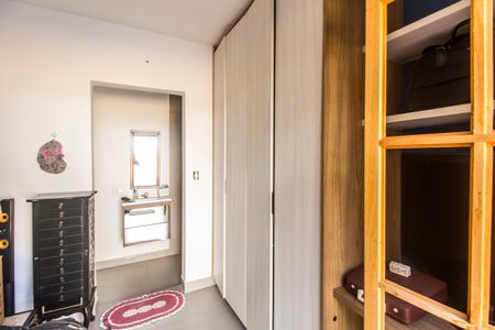 Casa de condomínio à venda com 450m², 3 quartos e 4 vagasSuíte