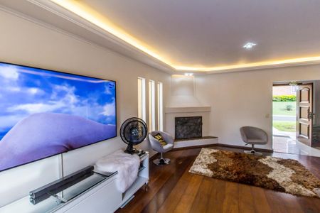 Casa de condomínio à venda com 450m², 3 quartos e 4 vagasSala 