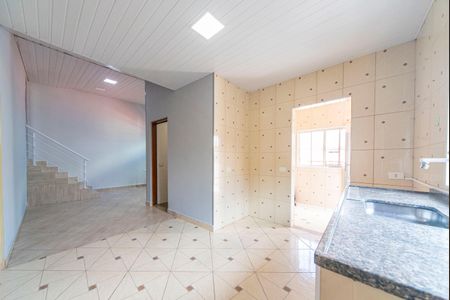 Casa para alugar com 60m², 1 quarto e sem vaga Casa para alugar com 60m², 1 quarto e sem vagaCozinha