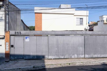 Casa à venda com 60m², 2 quartos e 1 vagaFachada