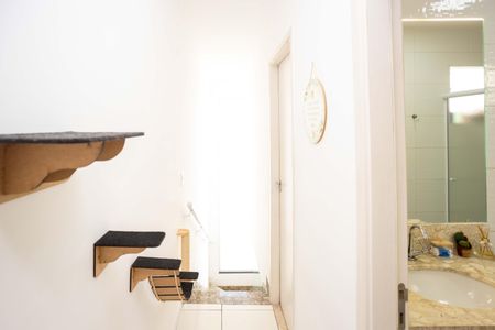 Casa à venda com 60m², 2 quartos e 1 vagaCorredor