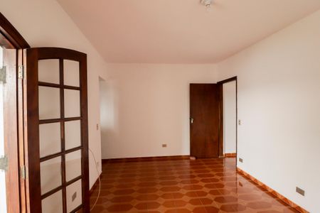 Casa para alugar com 50m², 2 quartos e 2 vagasSuíte