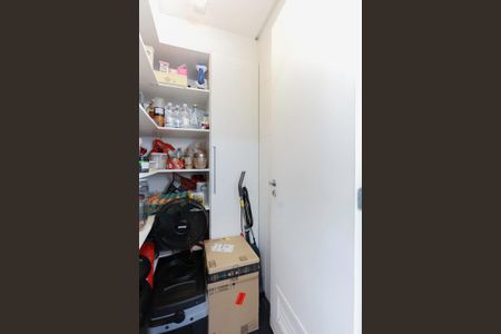 Apartamento para alugar com 147m², 3 quartos e 2 vagas Apartamento para alugar com 147m², 3 quartos e 2 vagasDespensa