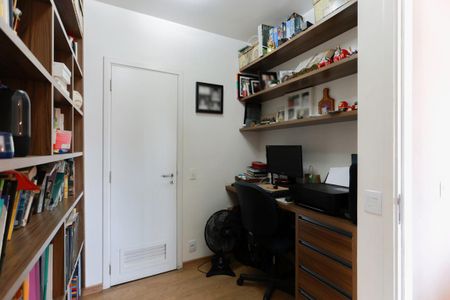 Apartamento para alugar com 147m², 3 quartos e 2 vagas Apartamento para alugar com 147m², 3 quartos e 2 vagasEscritório