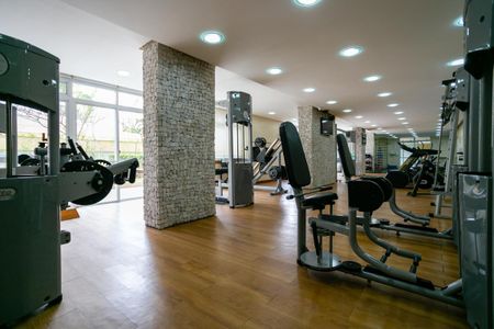 Apartamento para alugar com 147m², 3 quartos e 2 vagas Apartamento para alugar com 147m², 3 quartos e 2 vagasÁrea comum - Academia