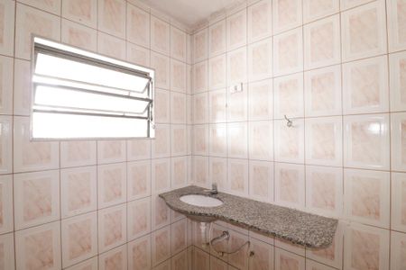 Banheiro da Suíte de casa para alugar com 1 quarto, 30m² em Vila Diva, São Paulo