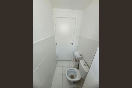 Banheiro de apartamento para alugar com 2 quartos, 41m² em Campo Grande, Rio de Janeiro