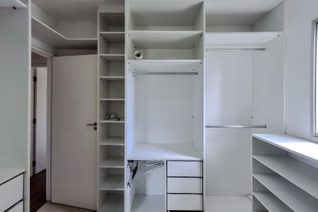 Apartamento à venda com 77m², 3 quartos e 1 vaga Apartamento à venda com 77m², 3 quartos e 1 vagaQuarto 3