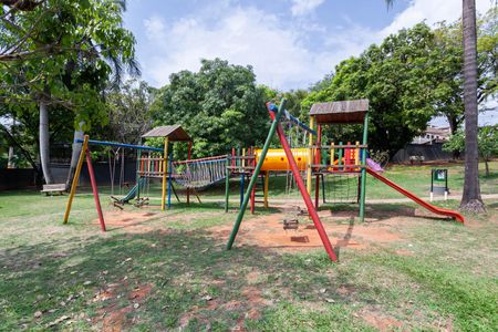 Apartamento à venda com 75m², 3 quartos e 2 vagas Apartamento à venda com 75m², 3 quartos e 2 vagasÁrea comum - Playground