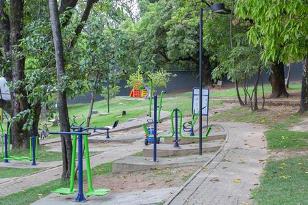 Apartamento à venda com 75m², 3 quartos e 2 vagas Apartamento à venda com 75m², 3 quartos e 2 vagasÁrea comum - Espaço Fitness