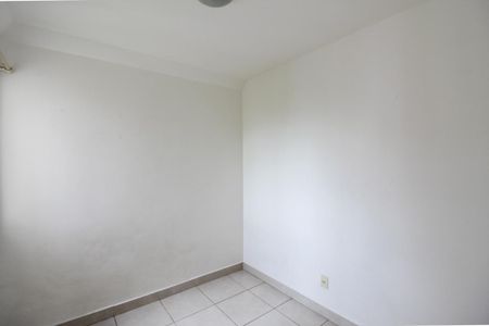 Apartamento à venda com 75m², 3 quartos e 2 vagas Apartamento à venda com 75m², 3 quartos e 2 vagasQuarto 2