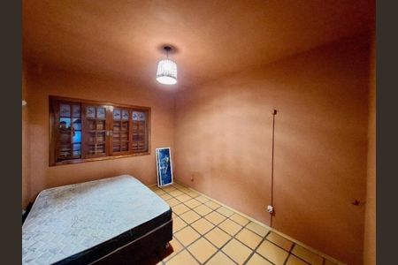 Casa para alugar com 120m², 4 quartos e 3 vagas Casa para alugar com 120m², 4 quartos e 3 vagasQuarto