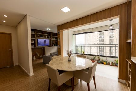 Apartamento para alugar com 88m², 2 quartos e 2 vagasSala