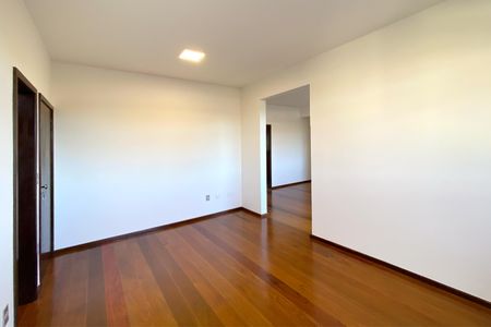 Apartamento para alugar com 190m², 4 quartos e 3 vagas